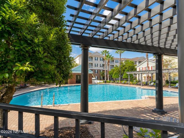 575 OAKLEAF PLANTATION Parkway 816, Orange Park, FL 32065