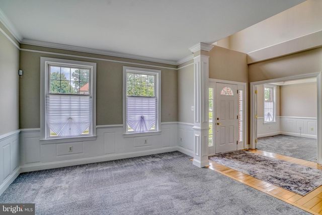 9902 PLAYER DR, Philadelphia, PA 19115