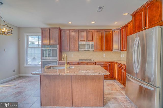 9902 PLAYER DR, Philadelphia, PA 19115