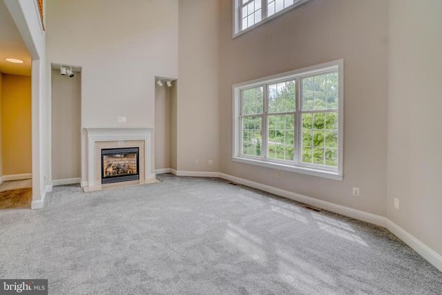 9902 PLAYER DR, Philadelphia, PA 19115