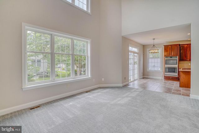 9902 PLAYER DR, Philadelphia, PA 19115