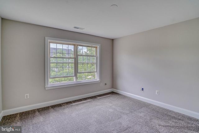 9902 PLAYER DR, Philadelphia, PA 19115