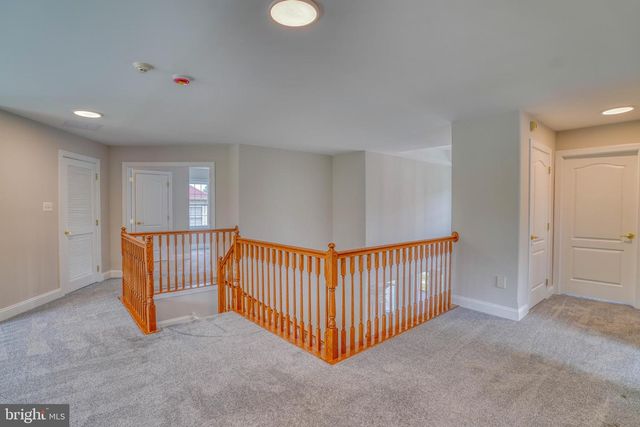 9902 PLAYER DR, Philadelphia, PA 19115