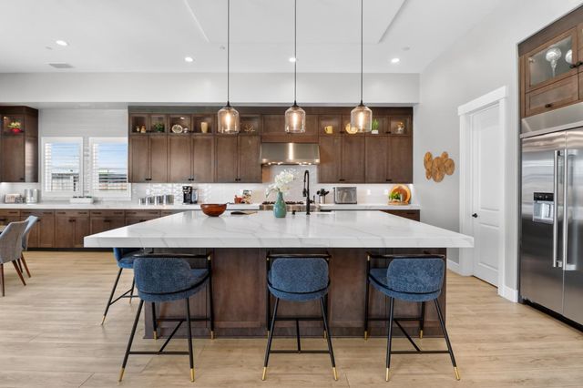 4067 Whitney Vista Ln, Rocklin, CA 95677
