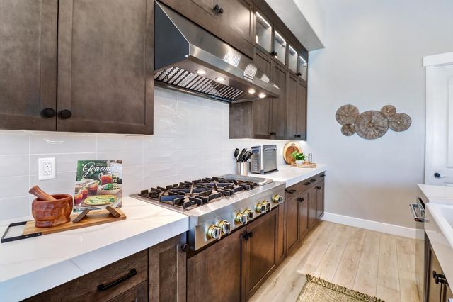 4067 Whitney Vista Ln, Rocklin, CA 95677