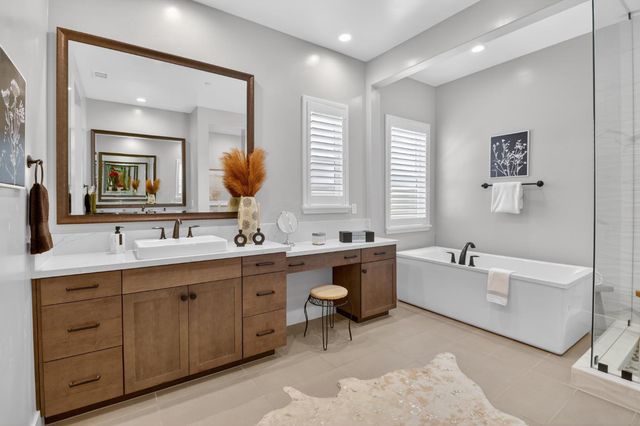 4067 Whitney Vista Ln, Rocklin, CA 95677