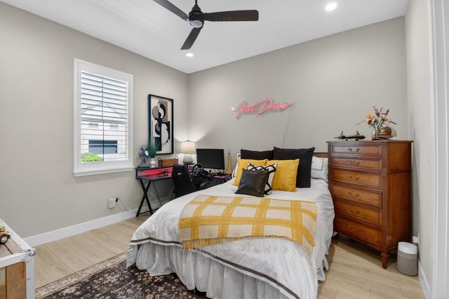 4067 Whitney Vista Ln, Rocklin, CA 95677