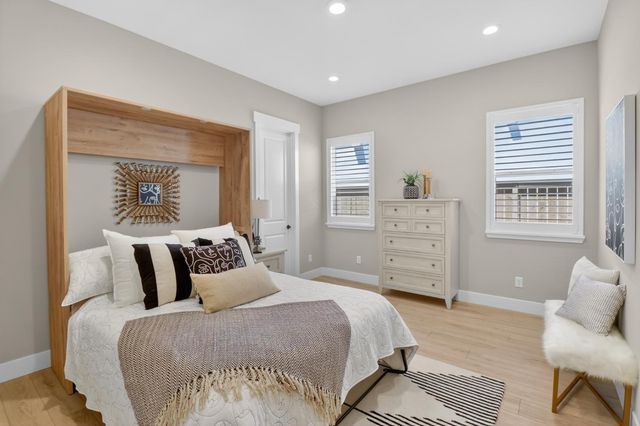 4067 Whitney Vista Ln, Rocklin, CA 95677