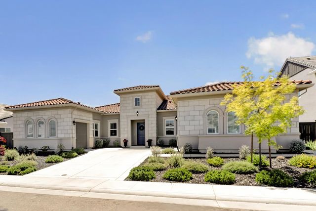 4067 Whitney Vista Ln, Rocklin, CA 95677