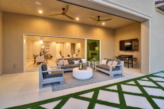 4067 Whitney Vista Ln, Rocklin, CA 95677
