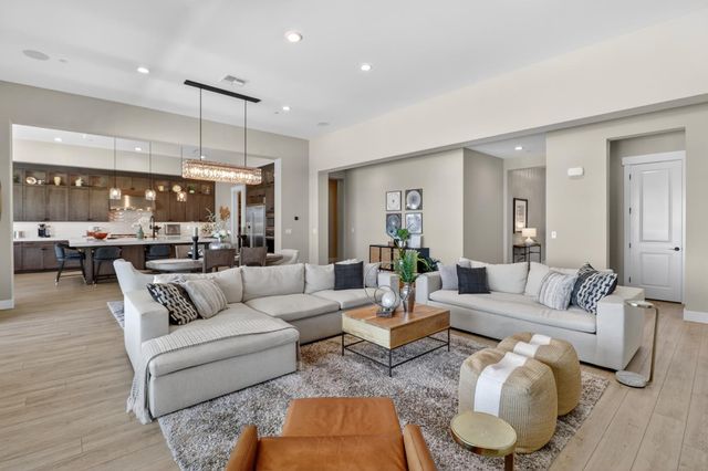 4067 Whitney Vista Ln, Rocklin, CA 95677