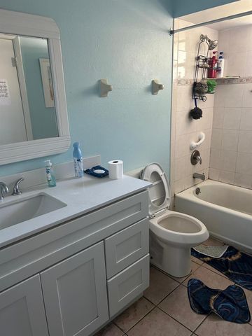 461 SW Byron Street, Port St Lucie, FL 34983