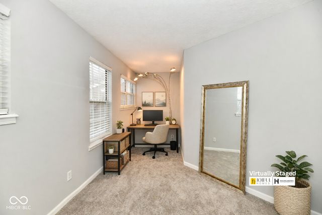 7854 Harbour Isle, Indianapolis, IN 46240