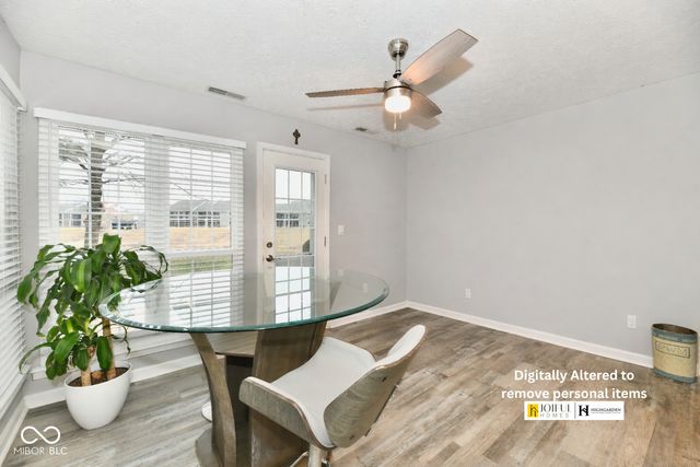 7854 Harbour Isle, Indianapolis, IN 46240