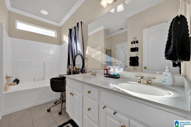 4558 CANTEBURY LANE, Center Point, AL 35215