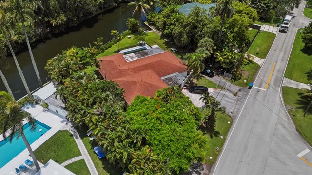 11401 W Biscayne Canal Road, Miami, FL 33161
