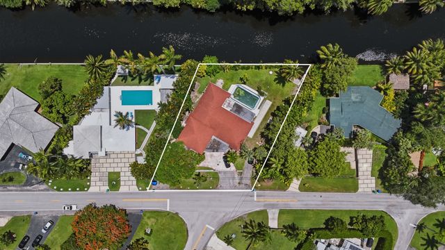 11401 W Biscayne Canal Road, Miami, FL 33161