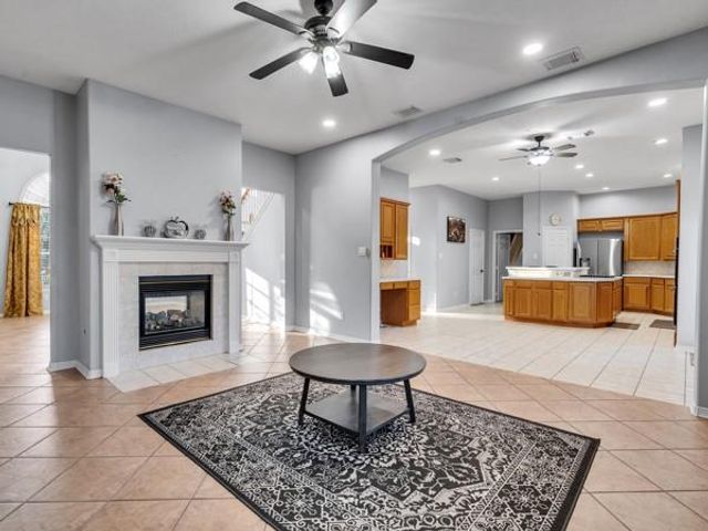 2026 Avana Glen Lane, Sugar Land, TX 77498