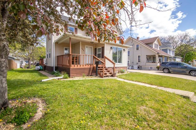 502 Park AVENUE, Beaver Dam, WI 53916