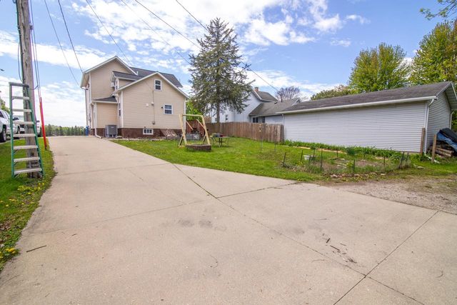502 Park AVENUE, Beaver Dam, WI 53916