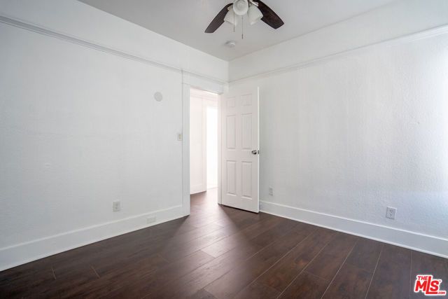 2324 W Washington Boulevard, Los Angeles, CA 90018