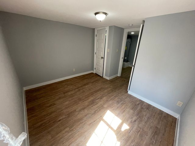 8323 Lapanto Lane B, Dallas, TX 75227