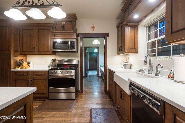 820 Engler Road, Las Cruces, NM 88007