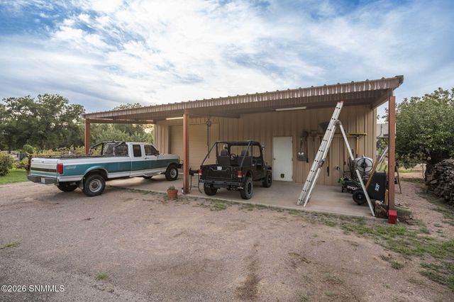 820 Engler Road, Las Cruces, NM 88007