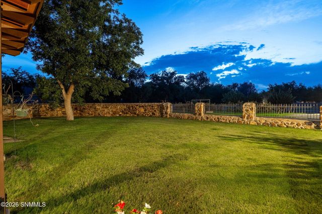 820 Engler Road, Las Cruces, NM 88007
