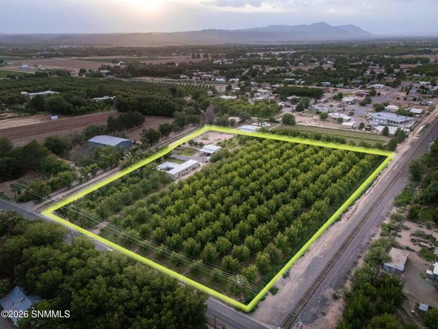 820 Engler Road, Las Cruces, NM 88007