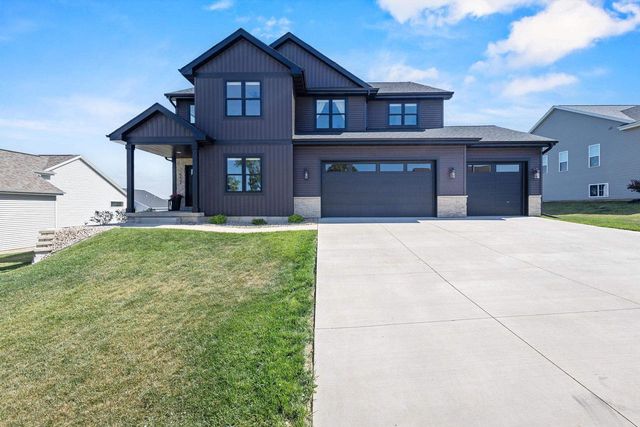 552 Autumn Ridge Court, Oregon, WI 53575