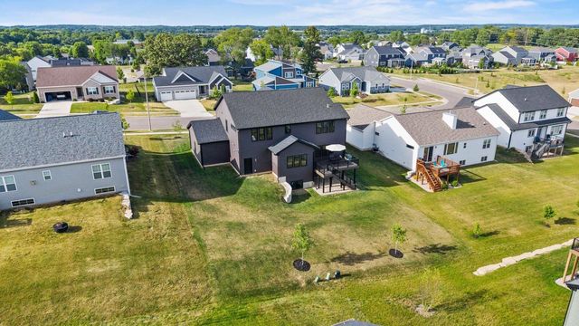 552 Autumn Ridge Court, Oregon, WI 53575