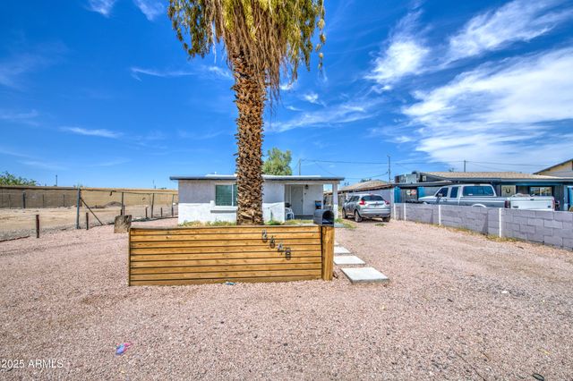 3648 W MORELAND Street, Phoenix, AZ 85009