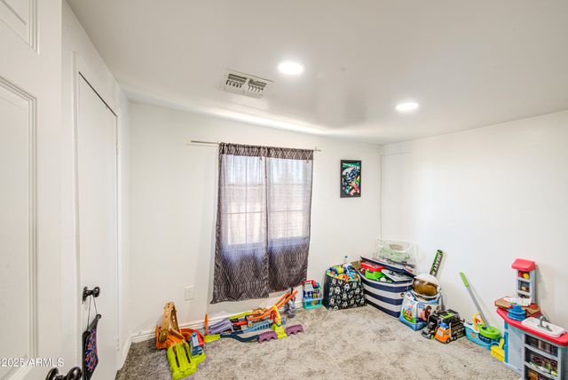 3648 W MORELAND Street, Phoenix, AZ 85009