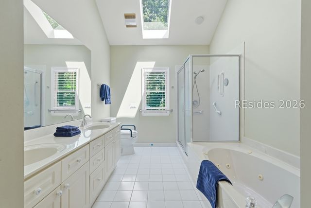 5 Wood Duck Ct, Hilton Head Island, SC 29928
