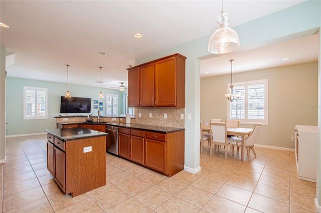 402 BRITTON SHORES COURT, Ruskin, FL 33570