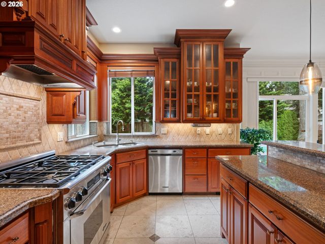 1114 Ne 147TH Ave, Vancouver, WA 98684