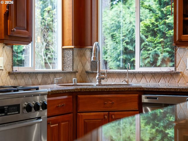 1114 Ne 147TH Ave, Vancouver, WA 98684