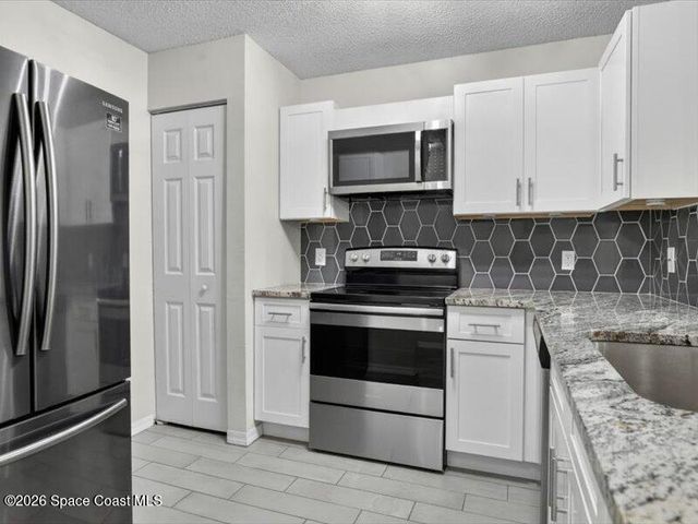 1950 Summer Club Drive 104, Oviedo, FL 32765