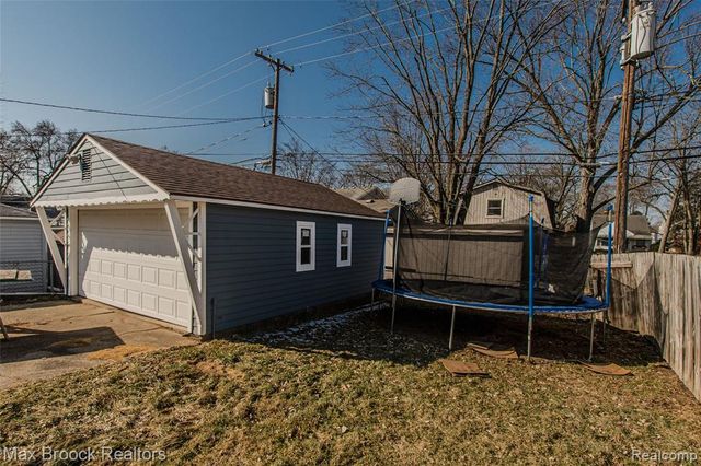 2813 Kipling Avenue, Berkley, MI 48072