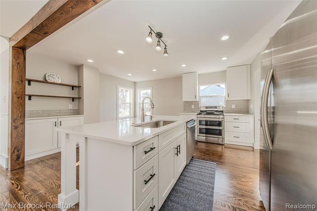 2813 Kipling Avenue, Berkley, MI 48072