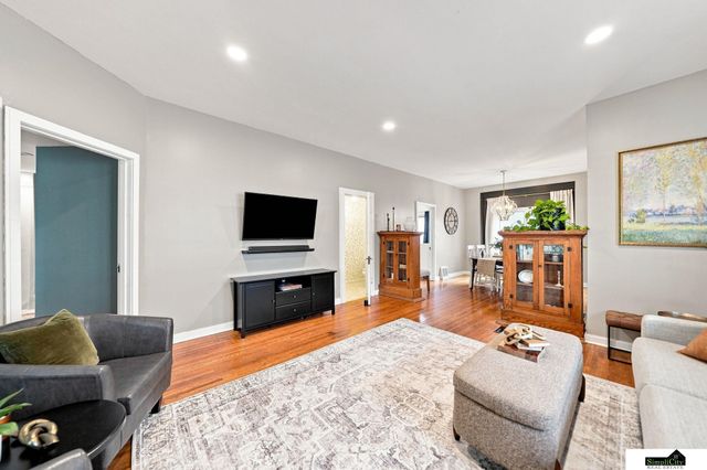730 Marshall Avenue, Lincoln, NE 68510