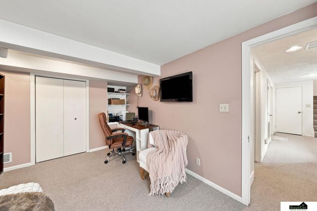 730 Marshall Avenue, Lincoln, NE 68510