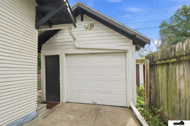 730 Marshall Avenue, Lincoln, NE 68510
