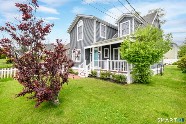 216 Sterling Street, Fairfield, CT 06825