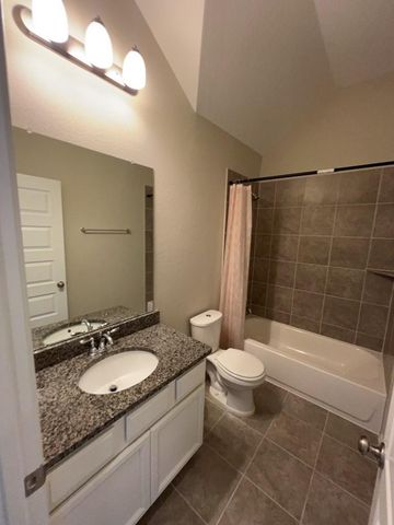 24715 Gracefield Haven Lane, Richmond, TX 77406