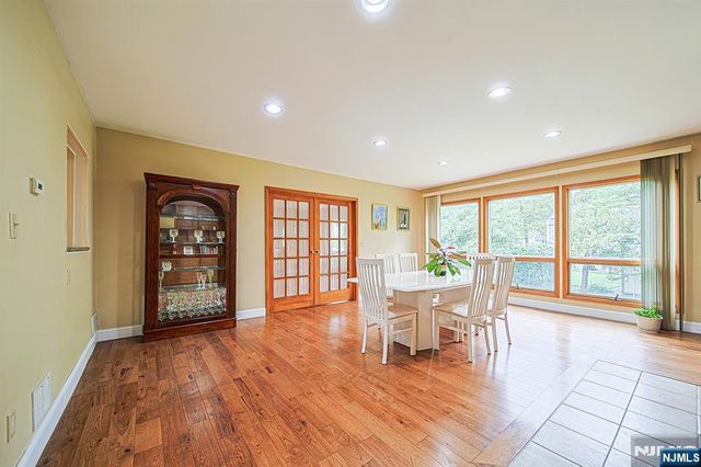 728 Lancaster Road, Ridgefield, NJ 07657