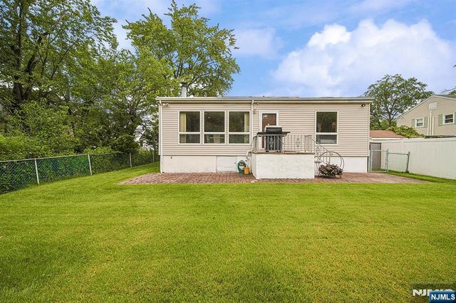 728 Lancaster Road, Ridgefield, NJ 07657