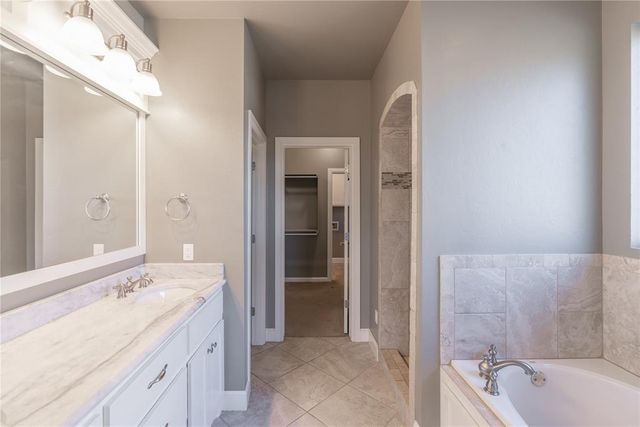 17604 Braken Drive, Edmond, OK 73012