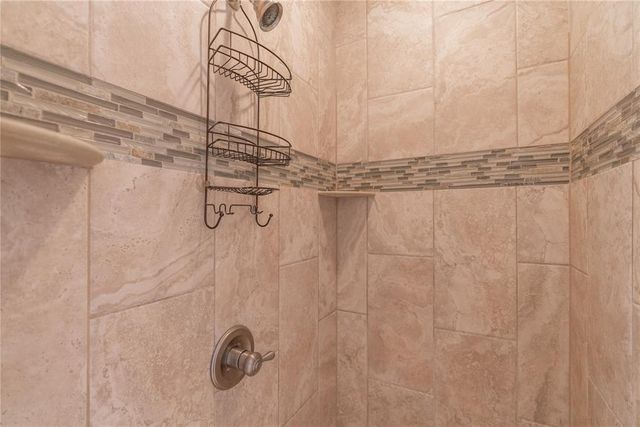 17604 Braken Drive, Edmond, OK 73012